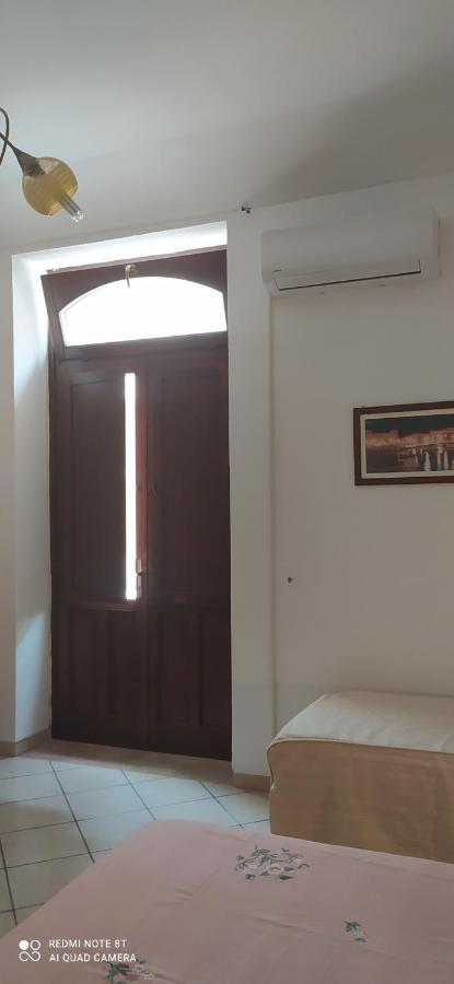 Come A Casa Syrakus Exterior foto